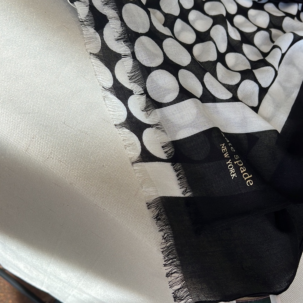 KATE SPADE Dancefloor oblong scarf black and white polka dots - Picture 10 of 12